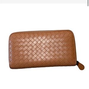 Vintage Bottega Veneta Intrecciato Zip Around Wallet